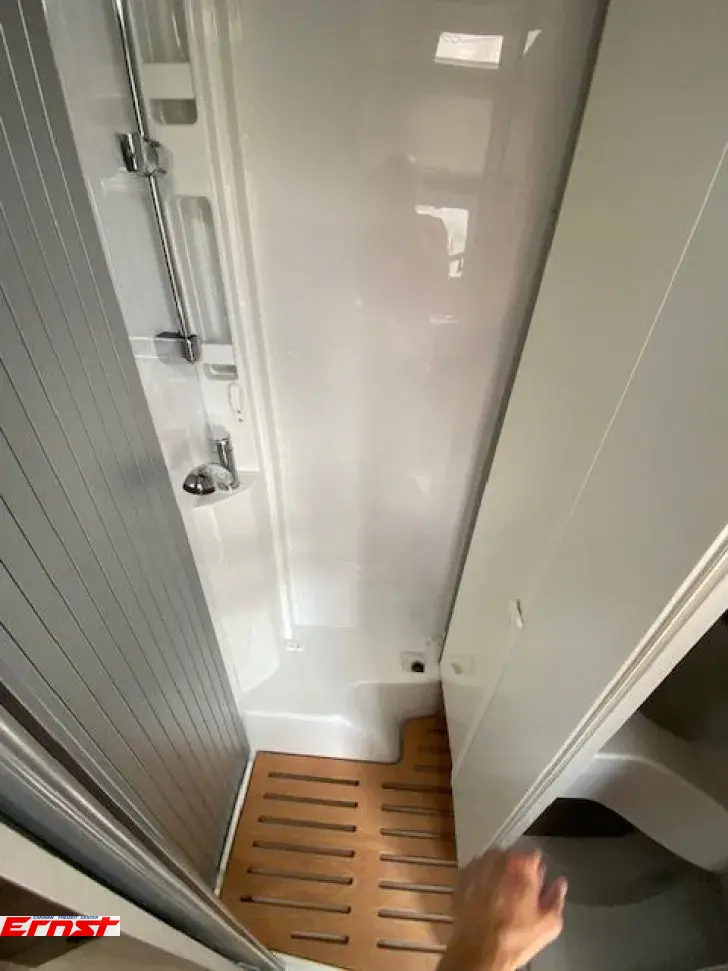 Fahrzeugbild Laika Ecovip H 2109 #14