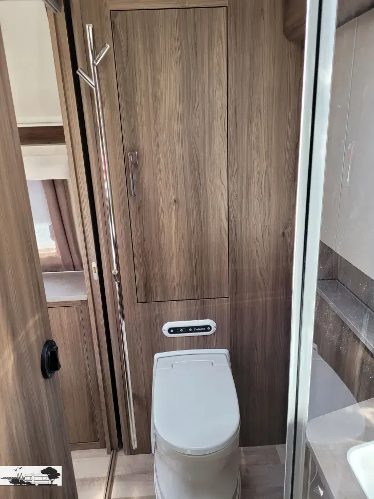 Fahrzeugbild Kabe Royal 630 TDL E5 #5