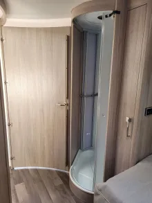 Fahrzeugbild Kabe Imperial 780 DGLE #8
