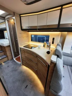 Bild 12 Dethleffs Globetrotter XXL A 9000-2 EB Verfüg./Sparen Sie 46.881,- €