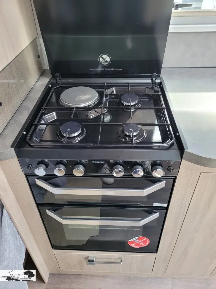 Fahrzeugbild Kabe Royal 600 TDL E2 KS #7