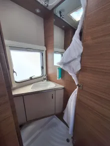 Fahrzeugbild Knaus Sport 460 EU ePower Selection Abverkaufsstück #11