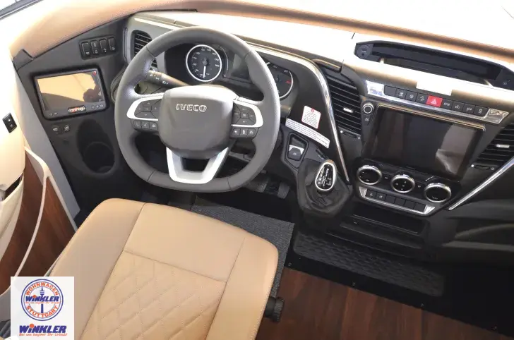Fahrzeugbild Carthago chic s-plus I 61 XL LE hier fehlt es an nichts! #14
