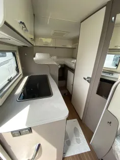 Bild 10 Etrusco V 6.8 SR Messepreis! Solaranlage und TV