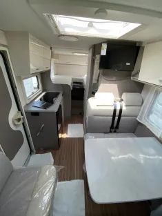Bild 11 Etrusco V 6.8 SR Messepreis! Solaranlage und TV