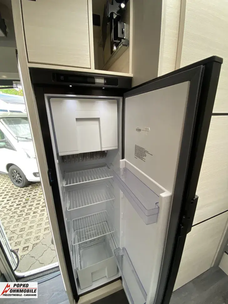 Fahrzeugbild Chausson Teilintegrierte 777 Etape Line 165PS Automatik #11