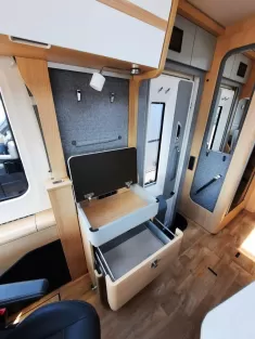 Bild 17 Hymer B-Klasse ML I 780 Verfüg./Sparen Sie 6.000,- €