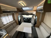 Fahrzeugbild Roller Team Kronos 266 TL #9