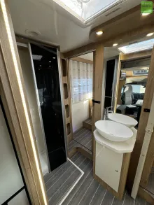 Fahrzeugbild Roller Team Kronos 266 TL #16