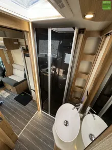 Fahrzeugbild Roller Team Kronos 266 TL #18