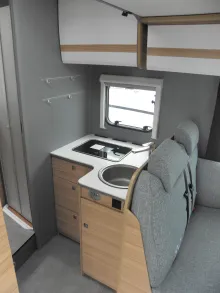 Fahrzeugbild Dethleffs Just 90 T 7052 EB SALE #6