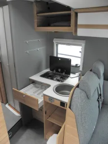 Fahrzeugbild Dethleffs Just 90 T 7052 EB SALE #7