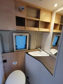 Fahrzeugbild Sunlight Camper Van Cliff 600 Entry #17