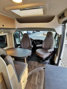 Fahrzeugbild Sunlight Camper Van Cliff 600 Entry #18