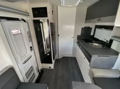 Bild 16 Chausson Teilintegrierte 640 Titanium Ultimate