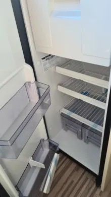 Fahrzeugbild Malibu Van First Class - Two Rooms 640 LE RB #9