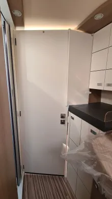 Fahrzeugbild Malibu Van First Class - Two Rooms 640 LE RB #13