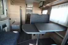 Fahrzeugbild Weinsberg CaraSuite 700 MEG Automatik, 155 PS #9