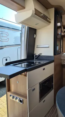 Fahrzeugbild Malibu Van Comfort 600 DB charming GT skyview #6