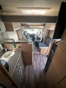 Fahrzeugbild Weinsberg CaraSuite 700 ME Mietfahrzeug Verfügbar 11.2026 #7