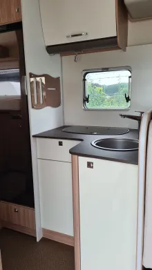 Fahrzeugbild Bürstner Limited T 726 G *gebraucht-geprüft-gekauft* #9