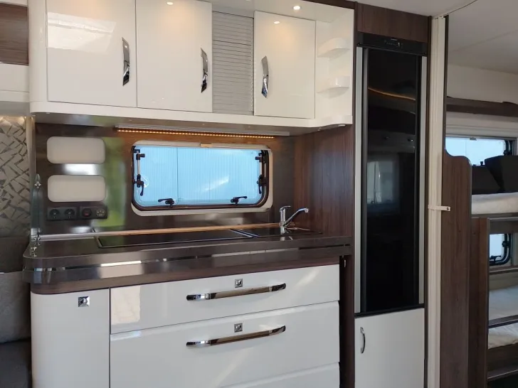 Fahrzeugbild Hobby Prestige 720 UKFe #8