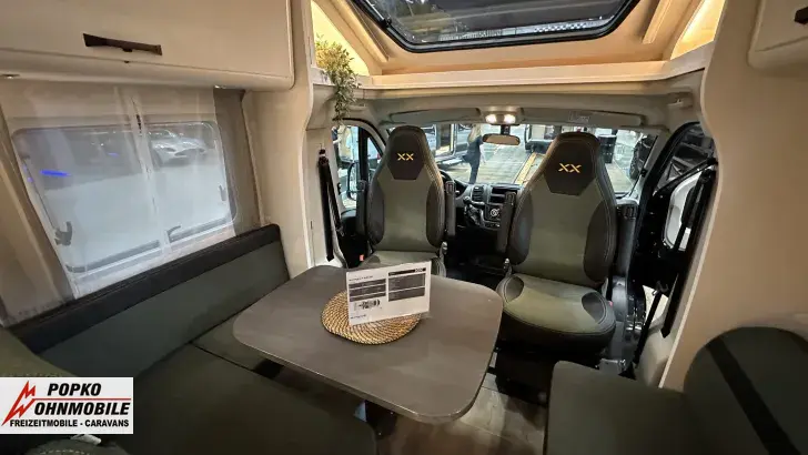 Fahrzeugbild Sunlight T 68 XX Sondermodell 20 Jahre #6