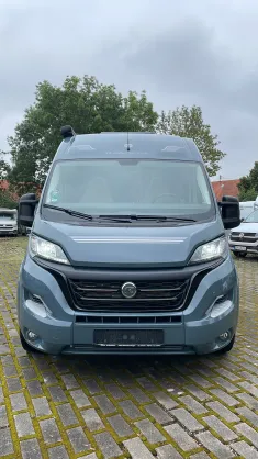 Frontal Vorne