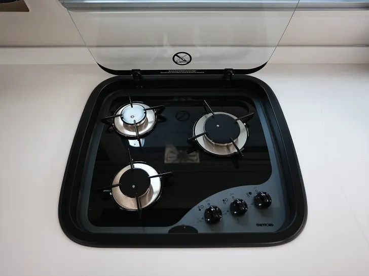 Fahrzeugbild Concorde CHARISMA 910 LI #15