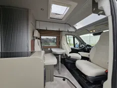 Bild 10 Hymer Camper Van Yellowstone Automatik Dachklima