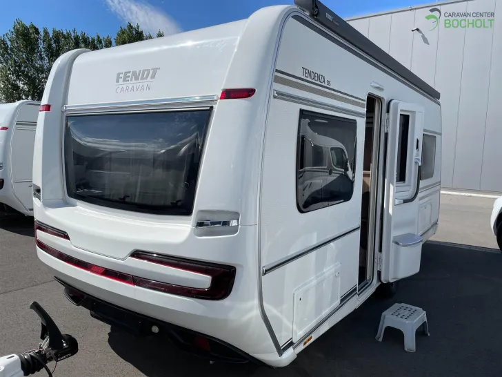 Fahrzeugbild Fendt Tendenza 515 SG Rollrost / Markise / Fliegenschutztür #5