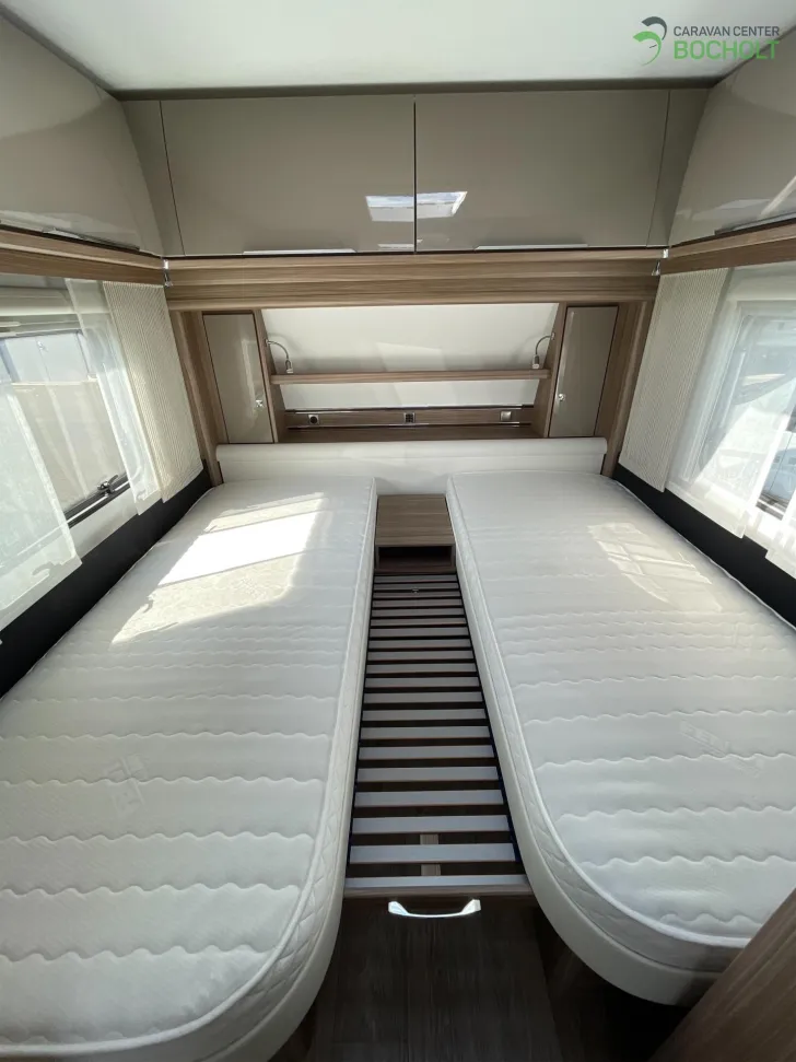 Fahrzeugbild Fendt Tendenza 515 SG Rollrost / Markise / Fliegenschutztür #9