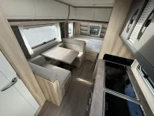 Fahrzeugbild Hobby De Luxe 490 KMF #7