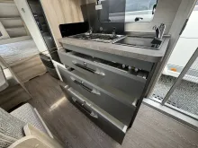 Fahrzeugbild Hobby De Luxe 490 KMF #12