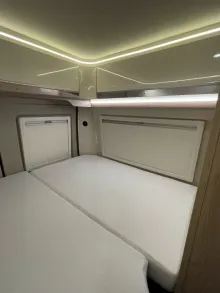 Fahrzeugbild Laika Ecovip 600 - mit Hubdach #21