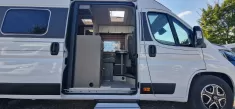 Bild 4 Hymer Camper Van Yellowstone AUTOMATIK, NAVI, RFK, ALU