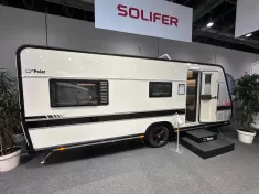 Bild 1 Polar Blackline 590 S WINTERCAMPING & LUXUS PUR