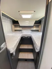 Fahrzeugbild Laika Kosmo H 1409 #5