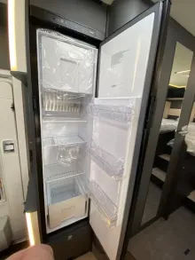 Fahrzeugbild Laika Kosmo H 1409 #10