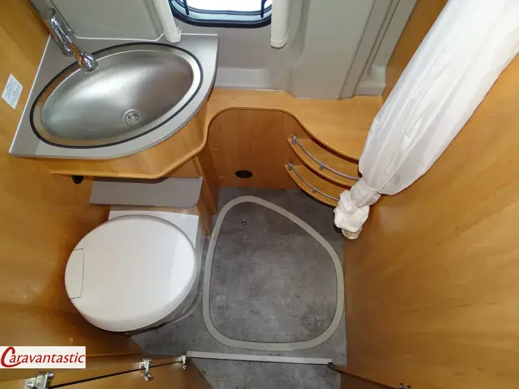 Fahrzeugbild Pössl D-LINE 2WIN PLUS #12