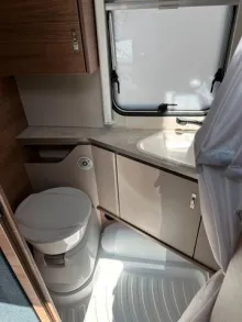 Fahrzeugbild Knaus SPORT 400 LK - 1.HAND-FINANZIERUNG MÖGLICH #22