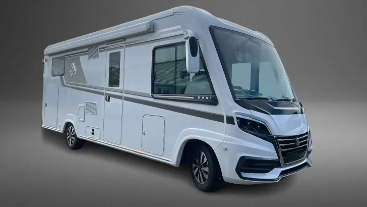 Schräg Vorne Knaus Sun I 700 LEG Sofort verfügbar