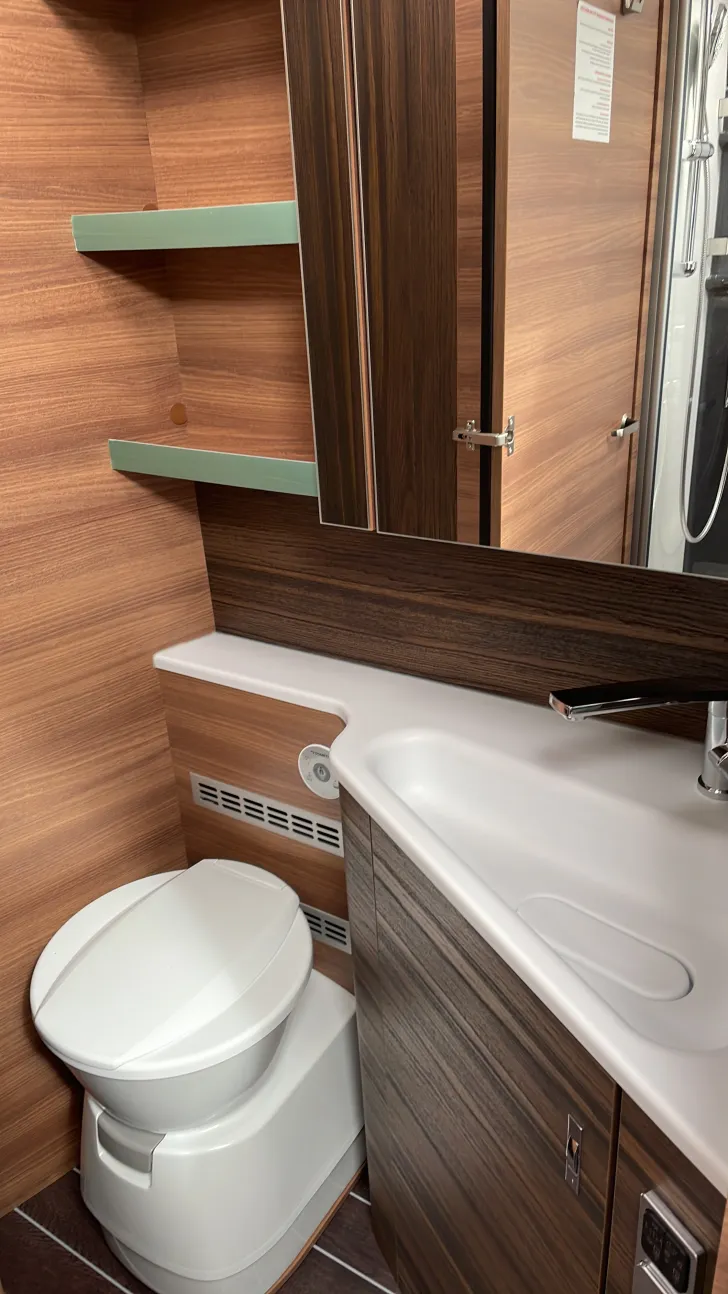 Toilette Knaus Sun I 700 LEG Sofort verfügbar
