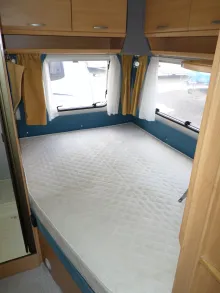 Fahrzeugbild Knaus Südwind 500 TF Nr. 93 - franz. Bett, RSG #20