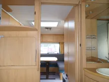 Fahrzeugbild Knaus Südwind 500 TF Nr. 93 - franz. Bett, RSG #22
