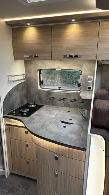Küchen Frankia M-Line T7400 GD * RFK * hydr. Hub. * MBUX *