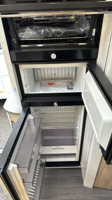 Külschrank Frankia M-Line T7400 GD * RFK * hydr. Hub. * MBUX *