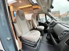 Bild 11 Fiat Ducato*Hymer*Solar*GFK*3,5T*5 J. GARANTIE*VOLLLL