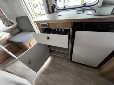 Bild 10 Hymer Eriba Touring 542 -Edition Legend-