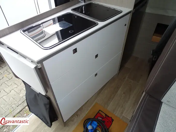 Fahrzeugbild Pössl D-LINE 2WIN PLUS #9